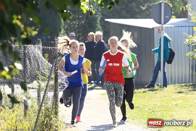 Zdjęcie w galerii na portalu naszraciborz.pl: Gminne zawody w biegach przełajowych w Tworkowie  wiadomości z regionu