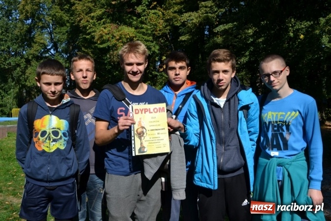 Zdjęcie w galerii na portalu naszraciborz.pl: Gminne zawody w biegach przełajowych w Tworkowie  wiadomości z regionu