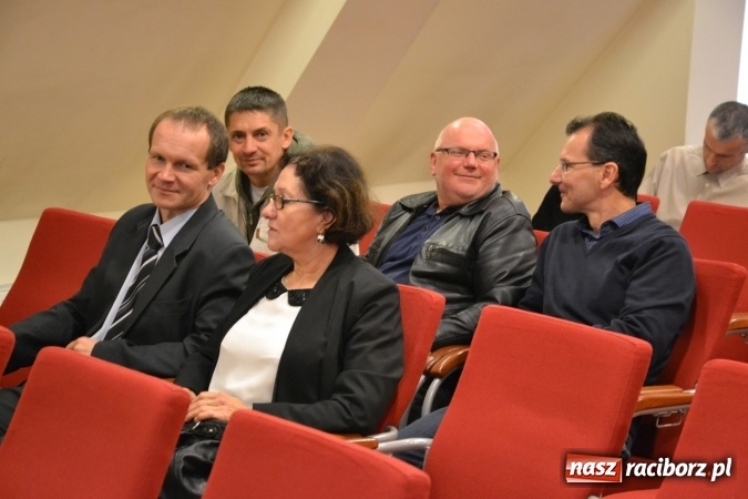 Zdjęcie w galerii na portalu naszraciborz.pl: Korygowanie wad postawy - konferencja na zamku  wiadomości z regionu