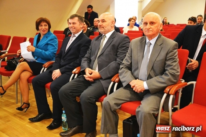 Zdjęcie w galerii na portalu naszraciborz.pl: Korygowanie wad postawy - konferencja na zamku  wiadomości z regionu