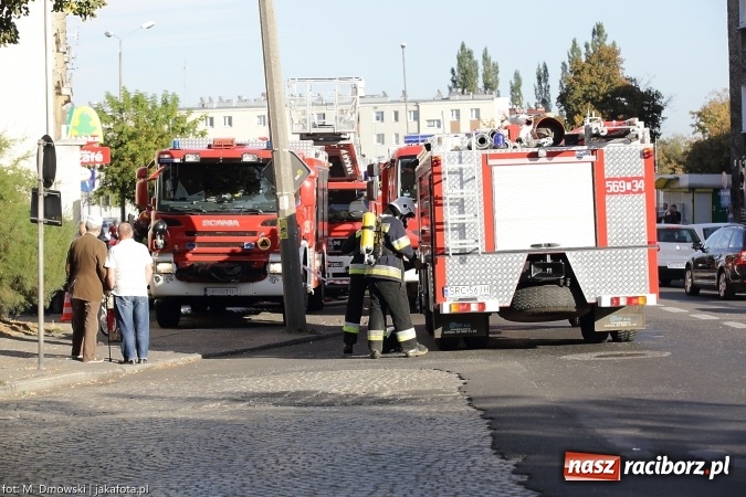 Zdjęcie w galerii na portalu naszraciborz.pl: Pożar mieszkania w kamienicy przy Opawskiej wiadomości z regionu