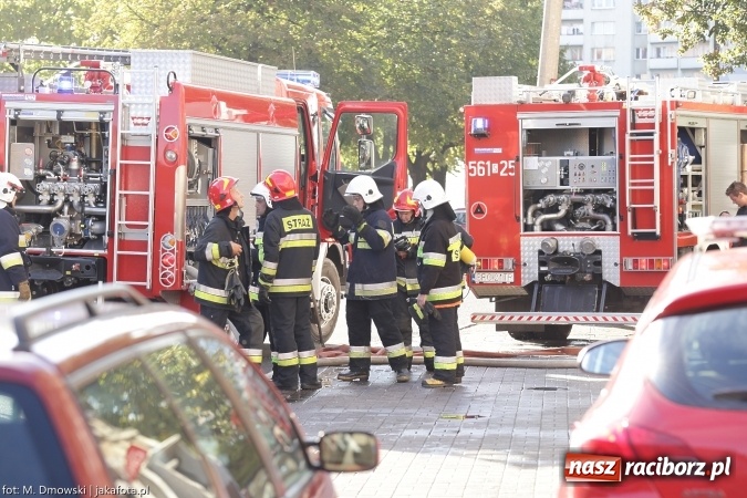 Zdjęcie w galerii na portalu naszraciborz.pl: Pożar mieszkania w kamienicy przy Opawskiej wiadomości z regionu