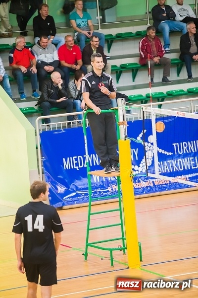 Zdjęcie w galerii na portalu naszraciborz.pl: Emocje i zacięta walka w Arenie Rafako wiadomości z regionu