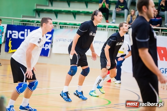 Zdjęcie w galerii na portalu naszraciborz.pl: Emocje i zacięta walka w Arenie Rafako wiadomości z regionu