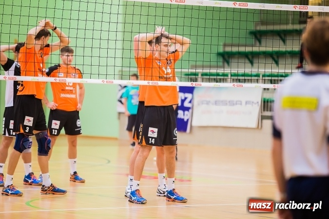 Zdjęcie w galerii na portalu naszraciborz.pl: Emocje i zacięta walka w Arenie Rafako wiadomości z regionu