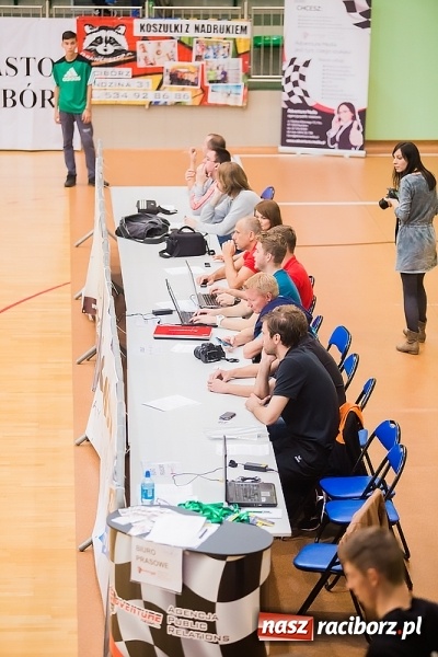 Zdjęcie w galerii na portalu naszraciborz.pl: Emocje i zacięta walka w Arenie Rafako wiadomości z regionu