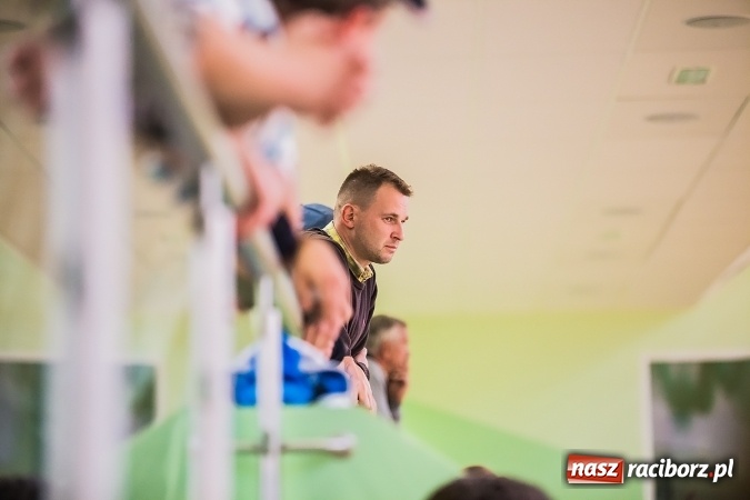 Zdjęcie w galerii na portalu naszraciborz.pl: Emocje i zacięta walka w Arenie Rafako wiadomości z regionu