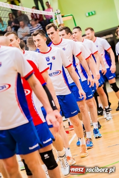 Zdjęcie w galerii na portalu naszraciborz.pl: Emocje i zacięta walka w Arenie Rafako wiadomości z regionu