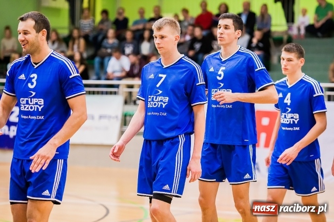 Zdjęcie w galerii na portalu naszraciborz.pl: Emocje i zacięta walka w Arenie Rafako wiadomości z regionu