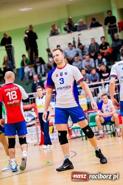 Zdjęcie w galerii na portalu naszraciborz.pl: Emocje i zacięta walka w Arenie Rafako wiadomości z regionu