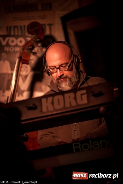 Zdjęcie w galerii na portalu naszraciborz.pl: Leski zagrał na Końcu Świata wiadomości z regionu