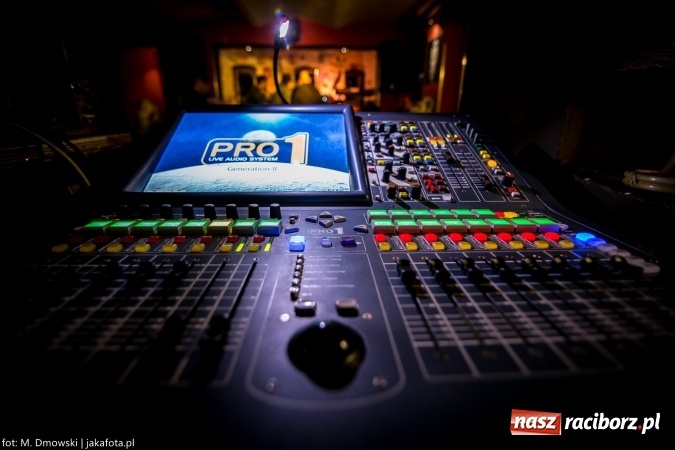 Zdjęcie w galerii na portalu naszraciborz.pl: Leski zagrał na Końcu Świata wiadomości z regionu