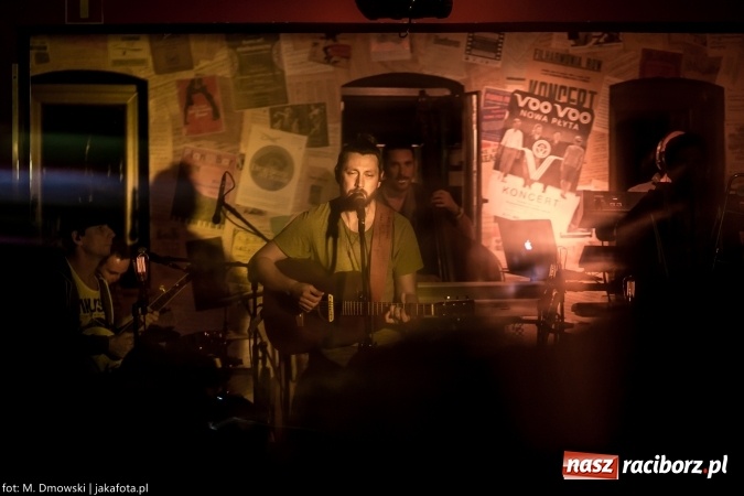 Zdjęcie w galerii na portalu naszraciborz.pl: Leski zagrał na Końcu Świata wiadomości z regionu