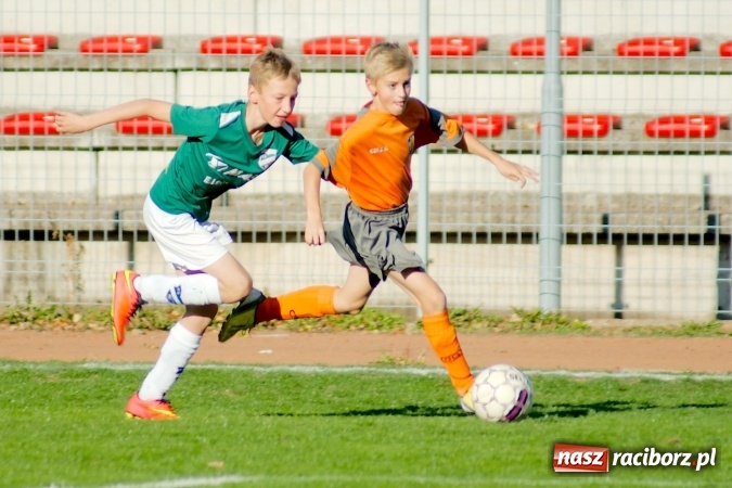 Zdjęcie w galerii na portalu naszraciborz.pl: Łatwa wygrana młodzików Unii. Pasmo remisów przerwane wiadomości z regionu