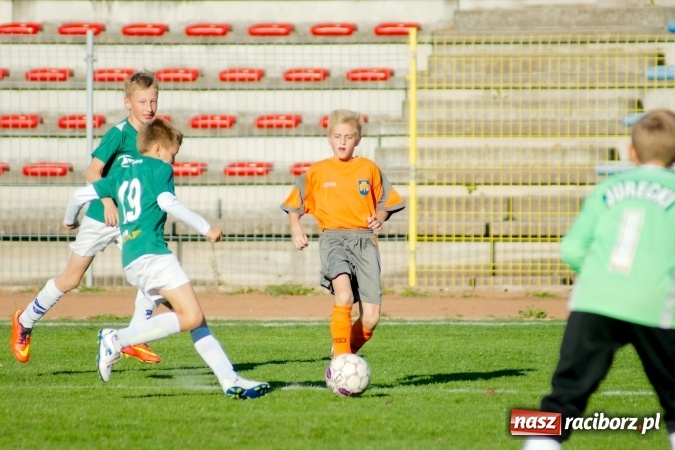 Zdjęcie w galerii na portalu naszraciborz.pl: Łatwa wygrana młodzików Unii. Pasmo remisów przerwane wiadomości z regionu