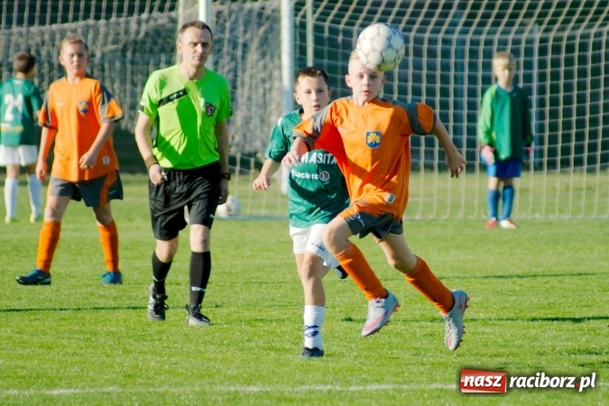 Zdjęcie w galerii na portalu naszraciborz.pl: Łatwa wygrana młodzików Unii. Pasmo remisów przerwane wiadomości z regionu