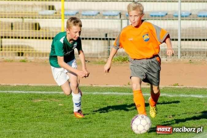 Zdjęcie w galerii na portalu naszraciborz.pl: Łatwa wygrana młodzików Unii. Pasmo remisów przerwane wiadomości z regionu
