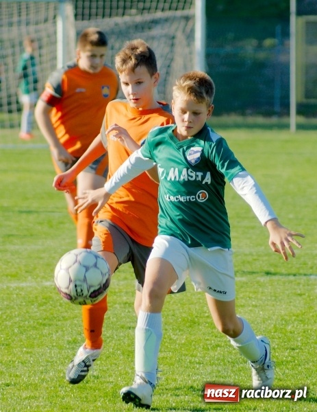 Zdjęcie w galerii na portalu naszraciborz.pl: Łatwa wygrana młodzików Unii. Pasmo remisów przerwane wiadomości z regionu