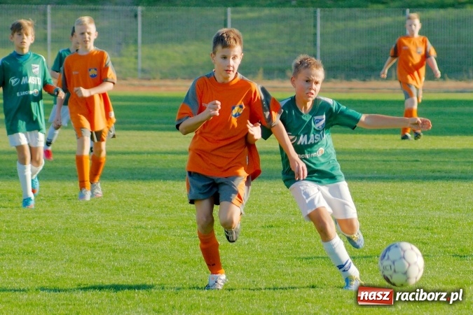 Zdjęcie w galerii na portalu naszraciborz.pl: Łatwa wygrana młodzików Unii. Pasmo remisów przerwane wiadomości z regionu