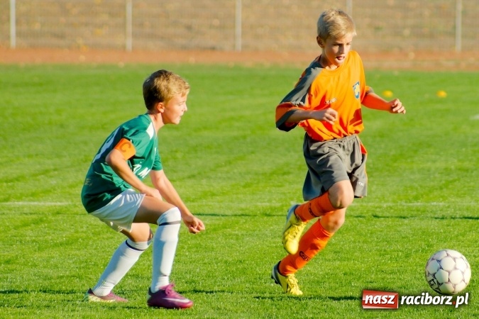Zdjęcie w galerii na portalu naszraciborz.pl: Łatwa wygrana młodzików Unii. Pasmo remisów przerwane wiadomości z regionu