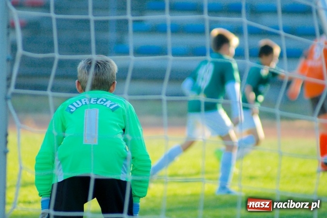 Zdjęcie w galerii na portalu naszraciborz.pl: Łatwa wygrana młodzików Unii. Pasmo remisów przerwane wiadomości z regionu