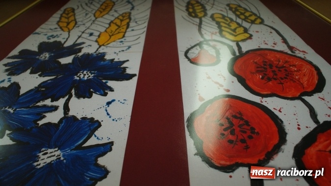 Zdjęcie w galerii na portalu naszraciborz.pl: 100 lat! dla PERSONY w bibliotece wiadomości z regionu