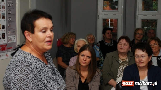 Zdjęcie w galerii na portalu naszraciborz.pl: 100 lat! dla PERSONY w bibliotece wiadomości z regionu