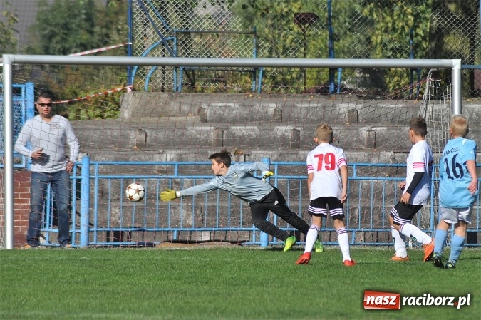 Zdjęcie w galerii na portalu naszraciborz.pl: Zwycięstwo i remis Unii w Lidze Orlików wiadomości z regionu