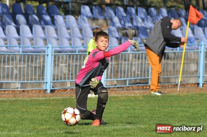 Zdjęcie w galerii na portalu naszraciborz.pl: Zwycięstwo i remis Unii w Lidze Orlików wiadomości z regionu