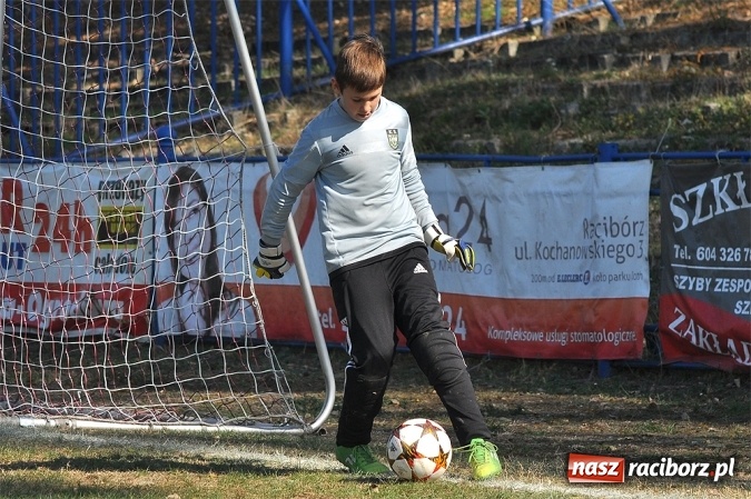 Zdjęcie w galerii na portalu naszraciborz.pl: Zwycięstwo i remis Unii w Lidze Orlików wiadomości z regionu