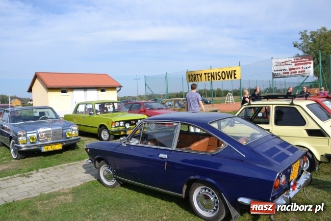 Zdjęcie w galerii na portalu naszraciborz.pl: Oldtimery z całego regionu zjechały dziś do Zabełkowa wiadomości z regionu