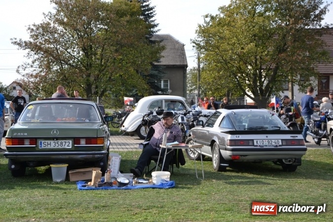 Zdjęcie w galerii na portalu naszraciborz.pl: Oldtimery z całego regionu zjechały dziś do Zabełkowa wiadomości z regionu
