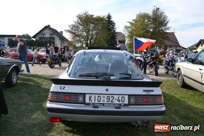 Zdjęcie w galerii na portalu naszraciborz.pl: Oldtimery z całego regionu zjechały dziś do Zabełkowa wiadomości z regionu