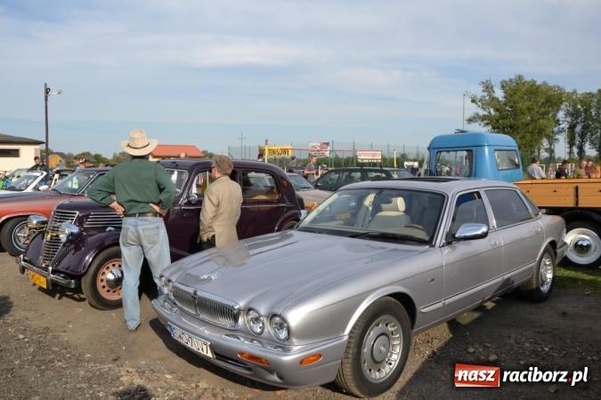 Zdjęcie w galerii na portalu naszraciborz.pl: Oldtimery z całego regionu zjechały dziś do Zabełkowa wiadomości z regionu