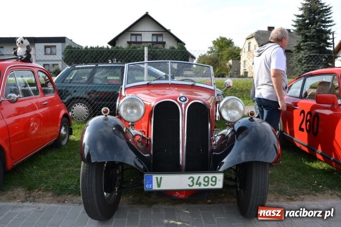 Zdjęcie w galerii na portalu naszraciborz.pl: Oldtimery z całego regionu zjechały dziś do Zabełkowa wiadomości z regionu