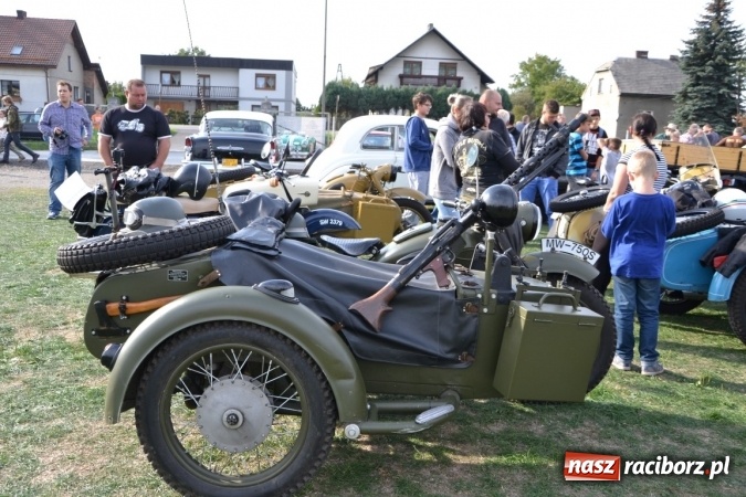 Zdjęcie w galerii na portalu naszraciborz.pl: Oldtimery z całego regionu zjechały dziś do Zabełkowa wiadomości z regionu