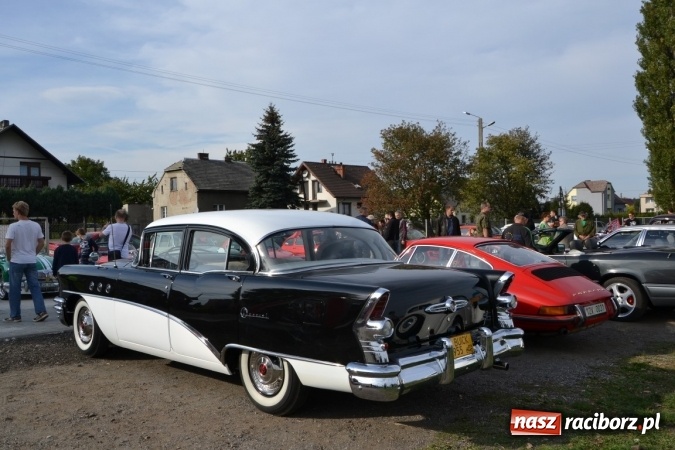 Zdjęcie w galerii na portalu naszraciborz.pl: Oldtimery z całego regionu zjechały dziś do Zabełkowa wiadomości z regionu