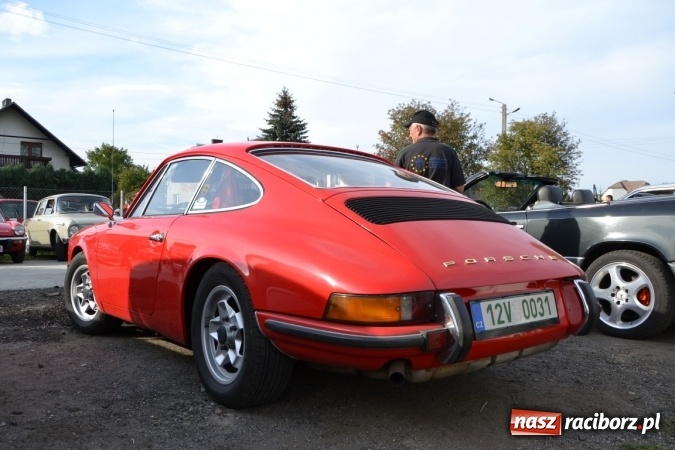 Zdjęcie w galerii na portalu naszraciborz.pl: Oldtimery z całego regionu zjechały dziś do Zabełkowa wiadomości z regionu
