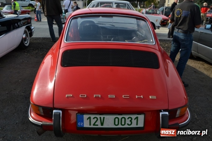 Zdjęcie w galerii na portalu naszraciborz.pl: Oldtimery z całego regionu zjechały dziś do Zabełkowa wiadomości z regionu