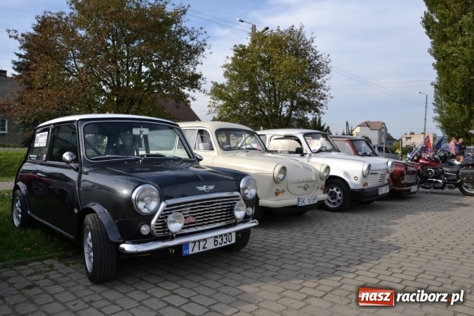 Zdjęcie w galerii na portalu naszraciborz.pl: Oldtimery z całego regionu zjechały dziś do Zabełkowa wiadomości z regionu