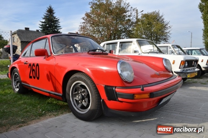 Zdjęcie w galerii na portalu naszraciborz.pl: Oldtimery z całego regionu zjechały dziś do Zabełkowa wiadomości z regionu