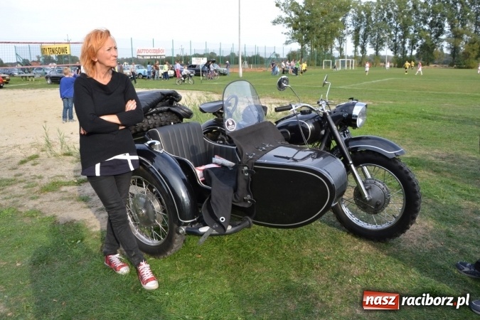 Zdjęcie w galerii na portalu naszraciborz.pl: Oldtimery z całego regionu zjechały dziś do Zabełkowa wiadomości z regionu