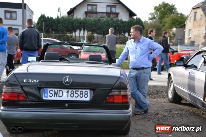 Zdjęcie w galerii na portalu naszraciborz.pl: Oldtimery z całego regionu zjechały dziś do Zabełkowa wiadomości z regionu