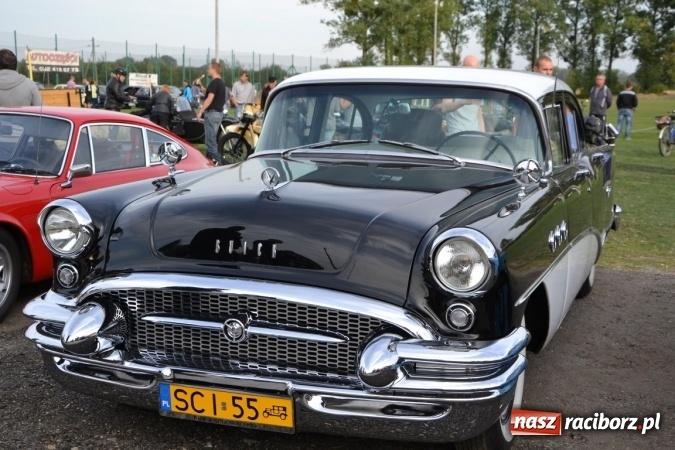 Zdjęcie w galerii na portalu naszraciborz.pl: Oldtimery z całego regionu zjechały dziś do Zabełkowa wiadomości z regionu