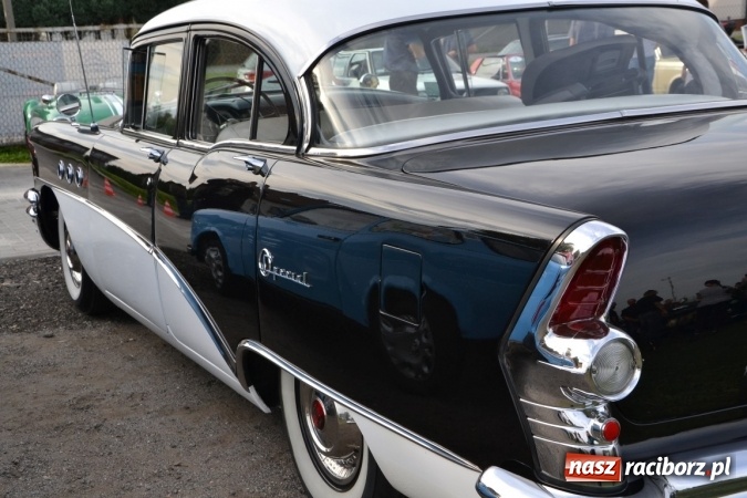 Zdjęcie w galerii na portalu naszraciborz.pl: Oldtimery z całego regionu zjechały dziś do Zabełkowa wiadomości z regionu