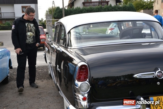 Zdjęcie w galerii na portalu naszraciborz.pl: Oldtimery z całego regionu zjechały dziś do Zabełkowa wiadomości z regionu