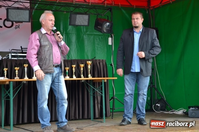 Zdjęcie w galerii na portalu naszraciborz.pl: Oldtimery z całego regionu zjechały dziś do Zabełkowa wiadomości z regionu