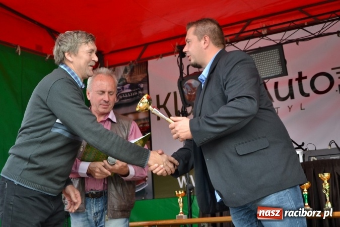 Zdjęcie w galerii na portalu naszraciborz.pl: Oldtimery z całego regionu zjechały dziś do Zabełkowa wiadomości z regionu