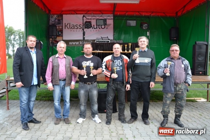 Zdjęcie w galerii na portalu naszraciborz.pl: Oldtimery z całego regionu zjechały dziś do Zabełkowa wiadomości z regionu