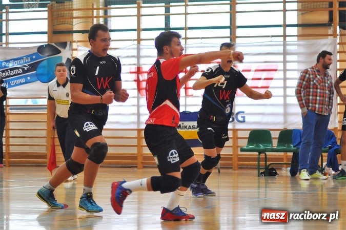 Zdjęcie w galerii na portalu naszraciborz.pl: Siatkówka: Pewna wygrana AZS-u Rafako wiadomości z regionu